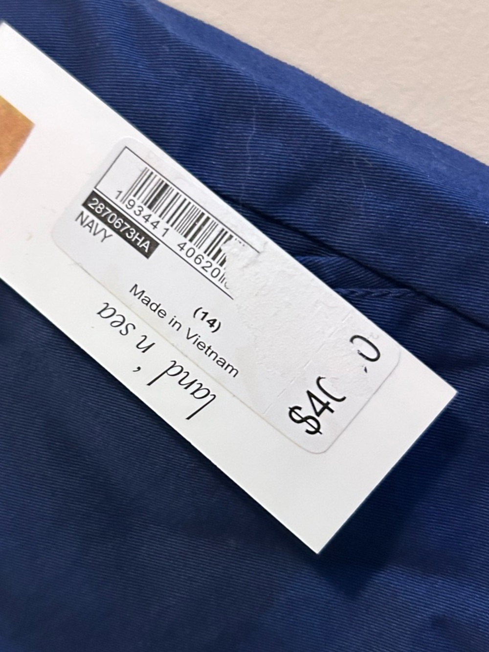 Classic Navy Blue Bermuda Shorts — Clean Everyday Style - Picture 6 of 6